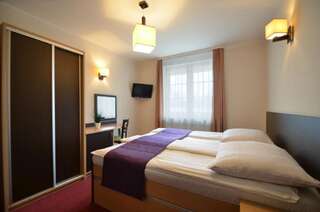 Отели типа «постель и завтрак» Villa Savana Мельно Стандартный двухместный номер с 1 кроватью или 2 отдельными кроватями-14